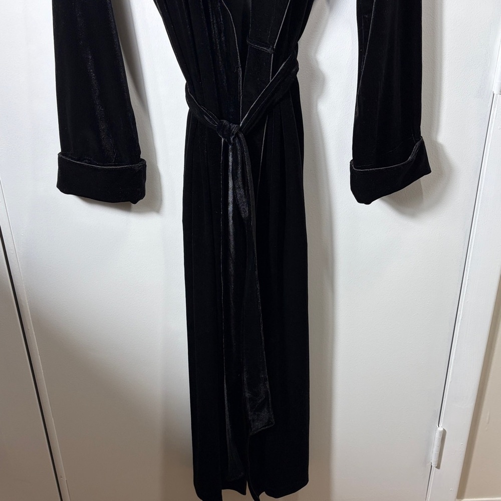 Lauren Ralph Lauren Black Velvet Long Robe Belted Monogram S - Picture 2 of 6